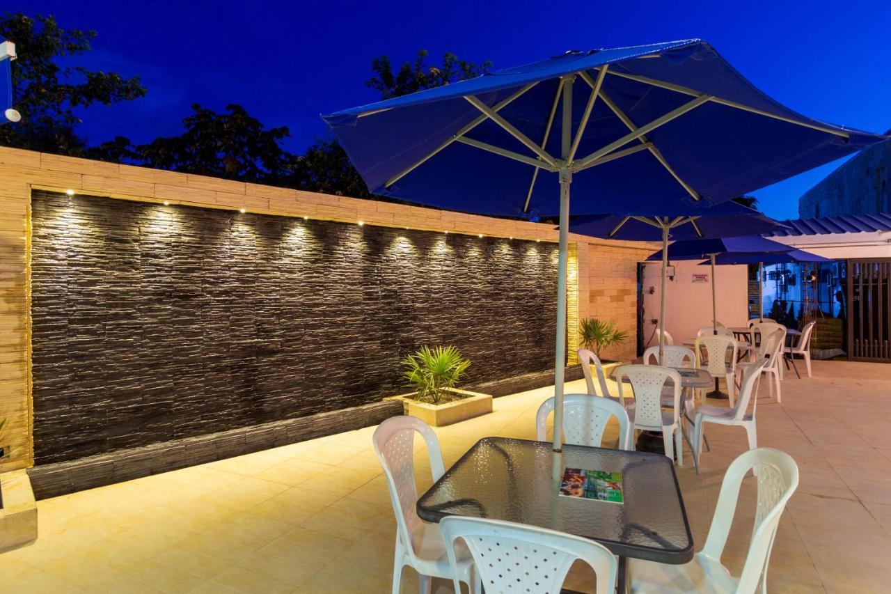 Hotel 0Asis De La Colina Boutique Хирардот Экстерьер фото
